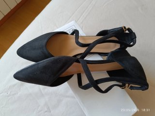 Zapatos de tacón negros para ceremonia
