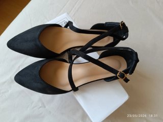 Zapatos de tacón negros para ceremonia