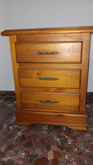 2 Mesitas Madera Maciza Tono Miel