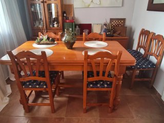 Mesa y 6 Sillas Pino Macizo