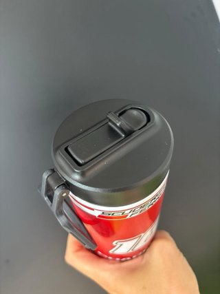 Termo Ferrari charles leclerc f1 botella café