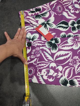 Pantaloncini fantasia floreale taglia L