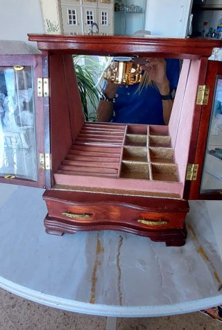 Joyero antiguo música cajón divisiones