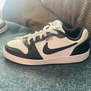 Zapatillas Nike Talla 40 Blancas y Negras