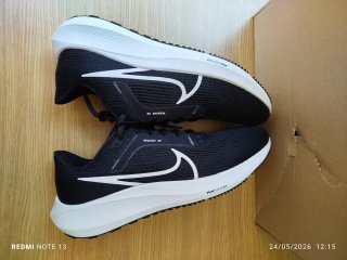 Nike Pegasus 40 Zapatillas UK 8,5