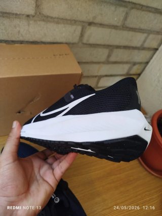 Nike Pegasus 40 Zapatillas UK 8,5