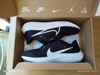 Nike Pegasus 40 Zapatillas UK 8,5