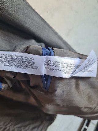 Traje gris Massimo Dutti, algo desgastado Talla L