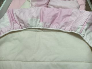 2 Edredónes Reig Martí Rosa y Blanco