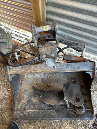 Excavadora 4t