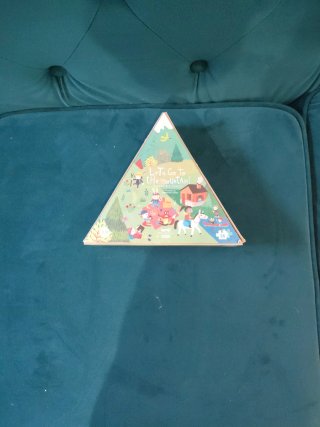 Puzzle triangular Let's Go To The Mountain!