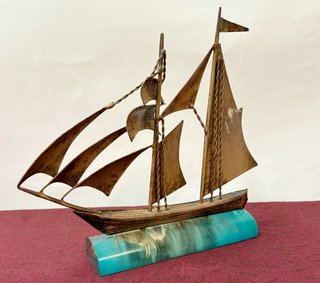 Barco Velero Decorativo Resina