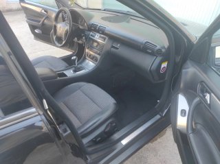 Mercedes-Benz Clase C 2006