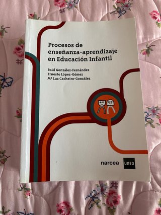 Libros 1° de UNED en Educacion Infantil