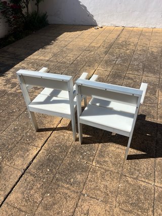 Juego de 2 sillas de jardín blancas