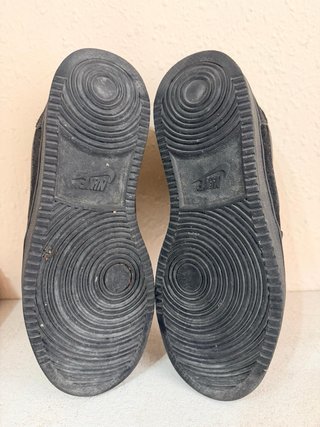 Zapatillas Nike Court Negras