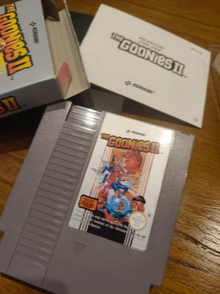 The Goonies II Nintendo NES Caja e Instrucciones