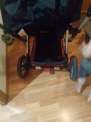 Carro de bebé con silla coche