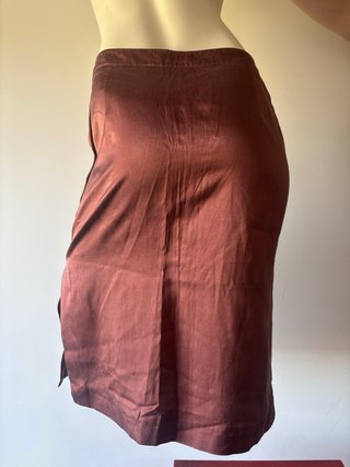 Falda satinada marrón seda mujer