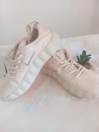 Sneakers Nike Mind 002 Beige