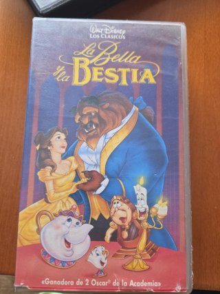 Lote 8 Cintas VHS Disney y Clásicos