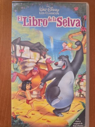 Lote 8 Cintas VHS Disney y Clásicos