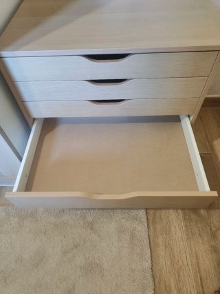 Cajonera Ikea con ruedas