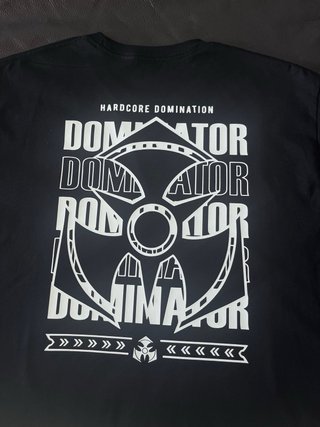 Camiseta Dominator Hardcore Domination Negra