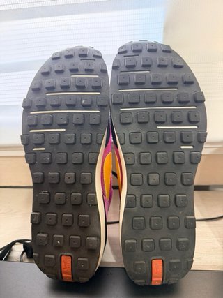 Nike Waffle Fucsia y Amarillo