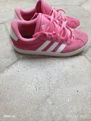 Scarpe da ginnastica Adidas rosa