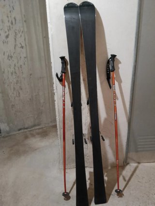 Esquís Salomon 600 Streetracer