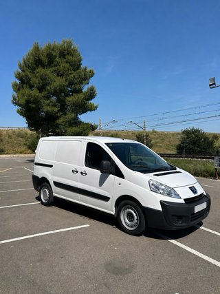 Peugeot Expert 2008