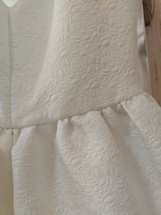 Vestido Zara blanco con escote en espalda