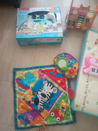 Lote Juguetes Bebé Fisher Price Gimnasio y Piano