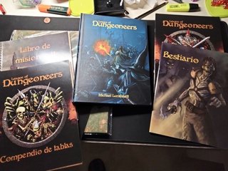League of Dungeoneers King Pledge + Mejoras