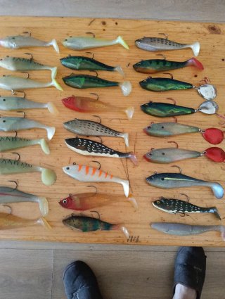 50 señuelos de pesca para lucio