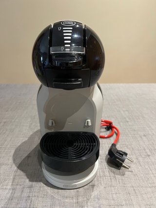 Cafetera Nescafé Dolce Gusto DeLonghi
