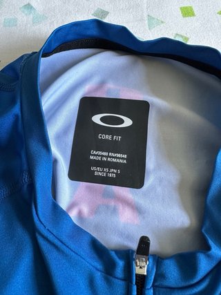 Maillot Oakley Edición Limitada + Calcetines