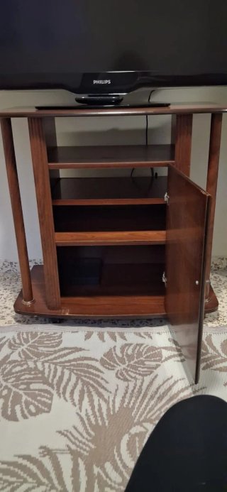 Mueble TV madera marrón