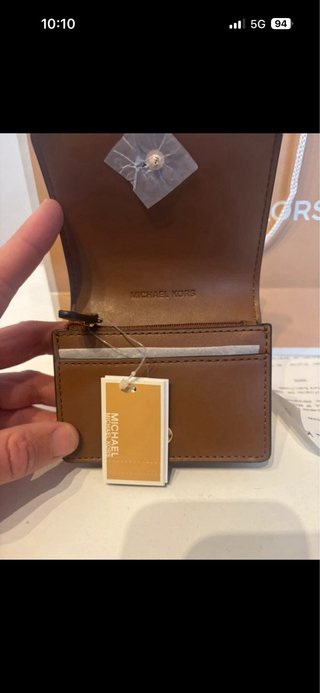 Cartera Michael Kors Beige y Marrón