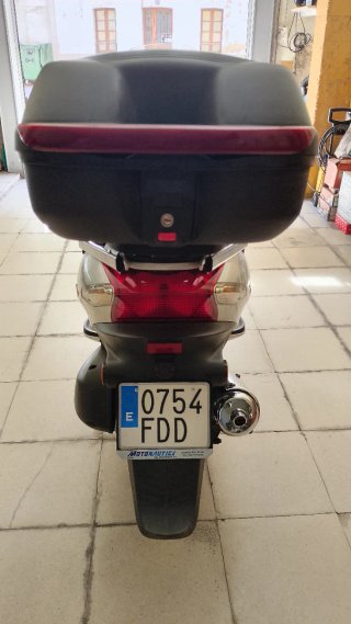 Kymco Grand Dink 125 Plata