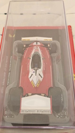 Ferrari 312 T2 Niki Lauda 1976 escala 1:24