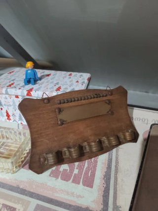 Supporto per pipa in legno