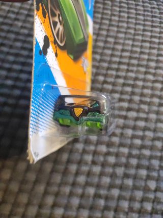 Hot Wheels Spin King 2012 1:64
