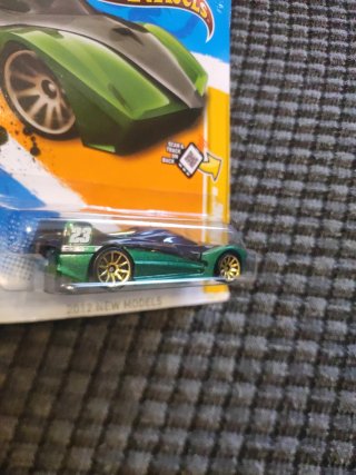 Hot Wheels Spin King 2012 1:64