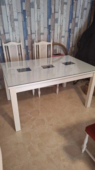 Mesa de comedor cristal  y madera. extensible