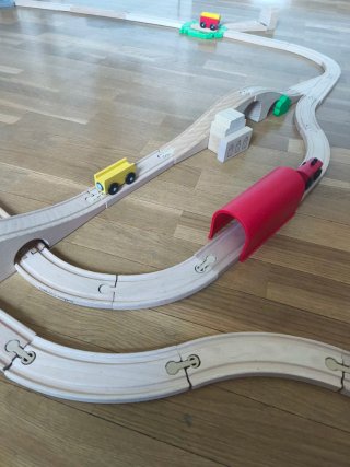 Tren de madera IKEA