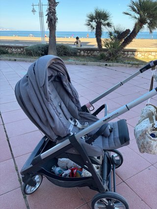 Carrito Bebé Inglesina Aptica Gris
