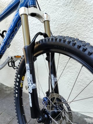 Bicicleta Kona Dawg Matic Full Suspension