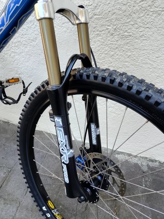 Bicicleta Kona Dawg Matic Full Suspension